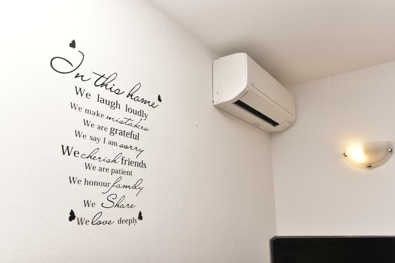 Apartments Matthew & Oscar Porat  Luaran gambar